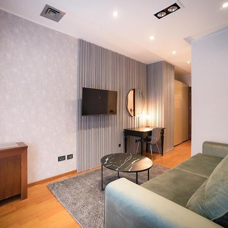 Natali Luxury Suites Belgrado Exterior foto