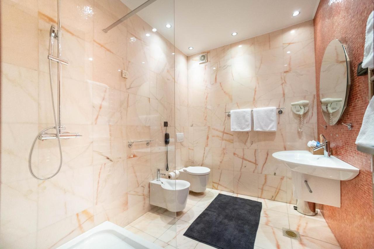 Natali Luxury Suites Belgrado Exterior foto