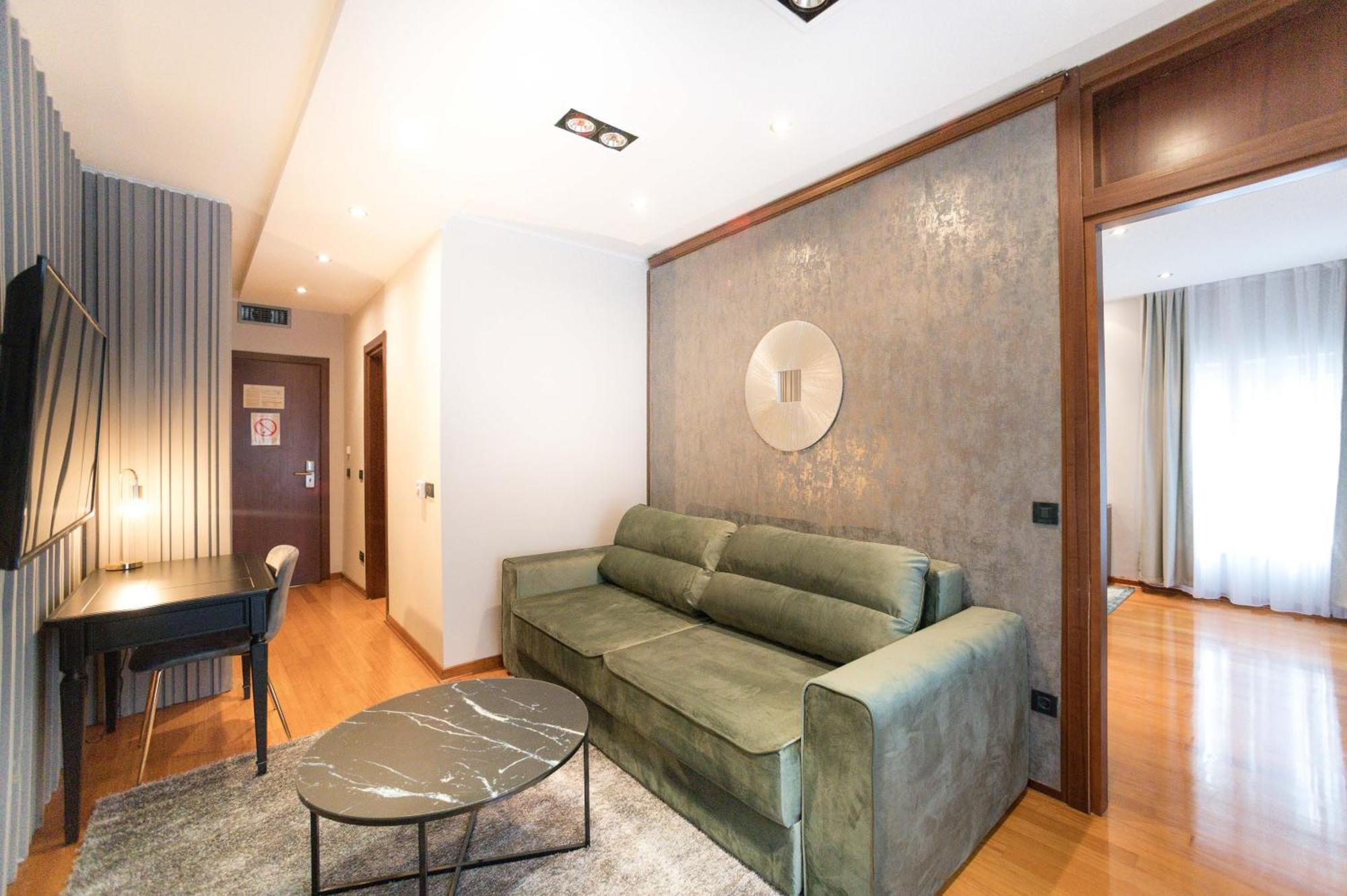 Natali Luxury Suites Belgrado Exterior foto